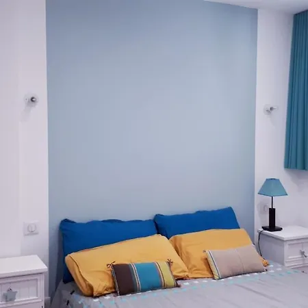 Parc De 250 M 鲁瓦扬