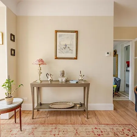 Parc De 250 M 鲁瓦扬