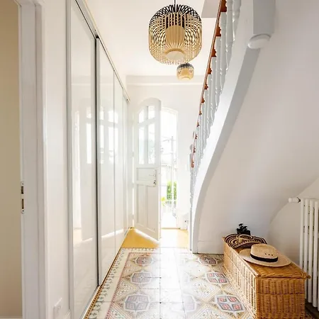 Parc De 250 M 别墅 *