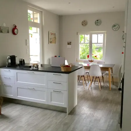 Willa Parc De 250 M Royan